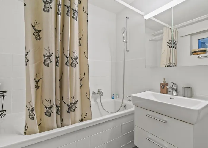 בקתה A&y Luxury Alpine View Kamin